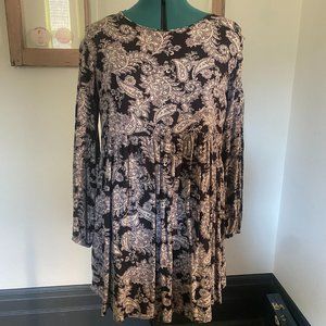 Black and Grey Paisley Long-sleeve Baby Doll Dress - Size Large